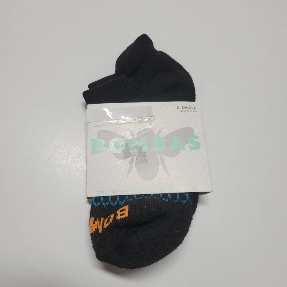 Bombas NWT Black Ancke socks 6 pairs.